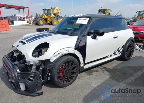 2023 Mini Hardtop John Cooper Works z USA, uszkodzony, nr VIN WMW73DH03P2T80111